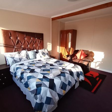 Moffat Guest House Randfontein Eksteriør billede